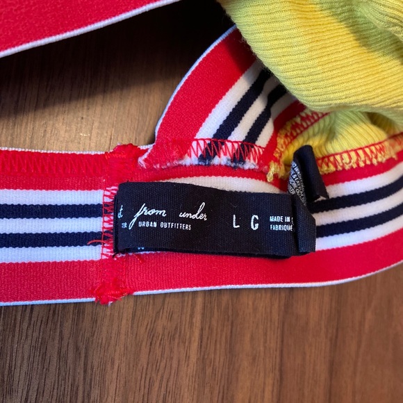 Out From Under Urban Outfitters T-Strap Bralette L - Picture 7 of 7